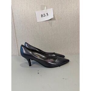 Bandolino Women's kitten heels pumps size 9.5 medium